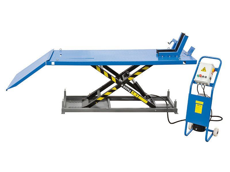 Pont élévateur électro-hydraulique Fervi S029P pour moto – Capacité 600 kg