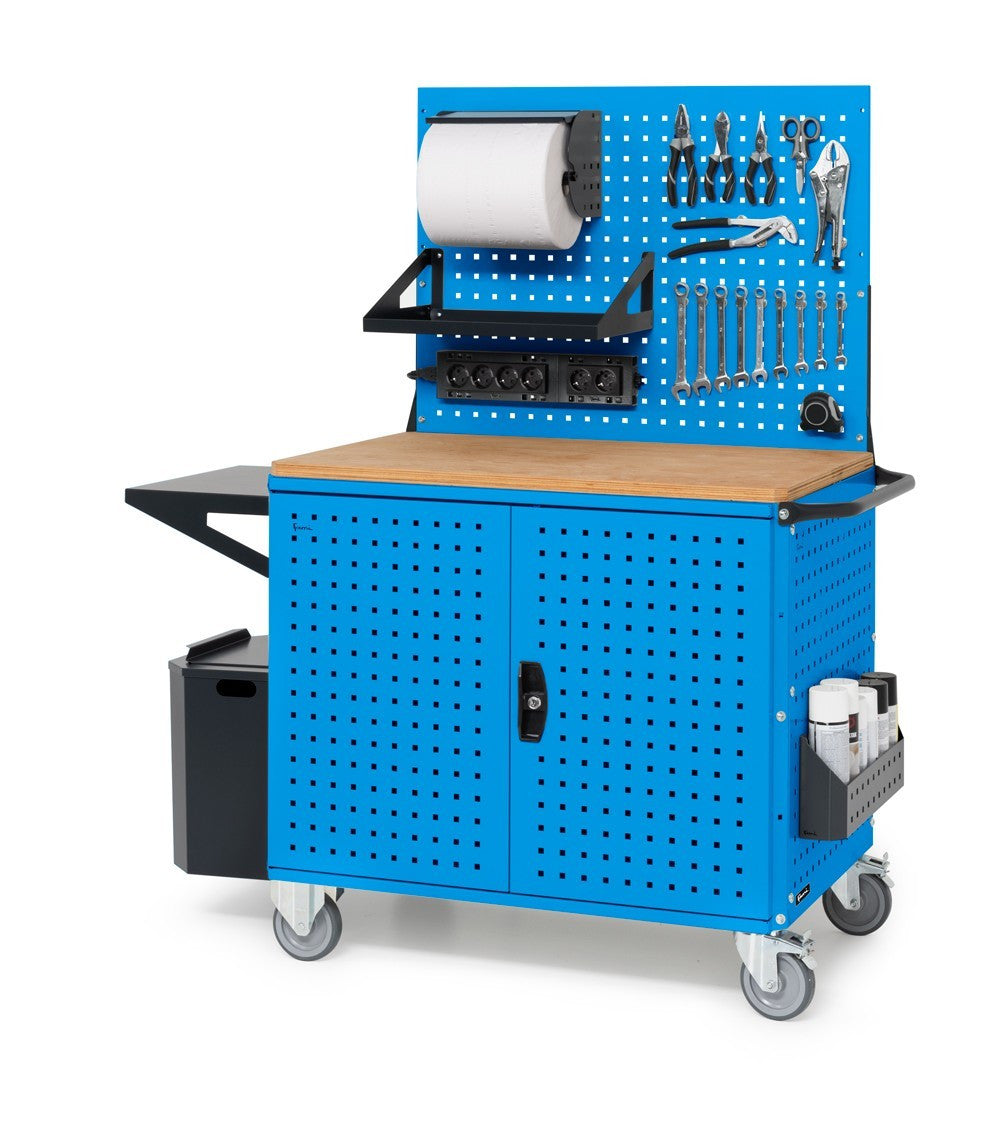 Chariot à trois étagères Clever Large Fami, configuration fermée avec plateau en bois, 300 kg – Bleu RAL 5012